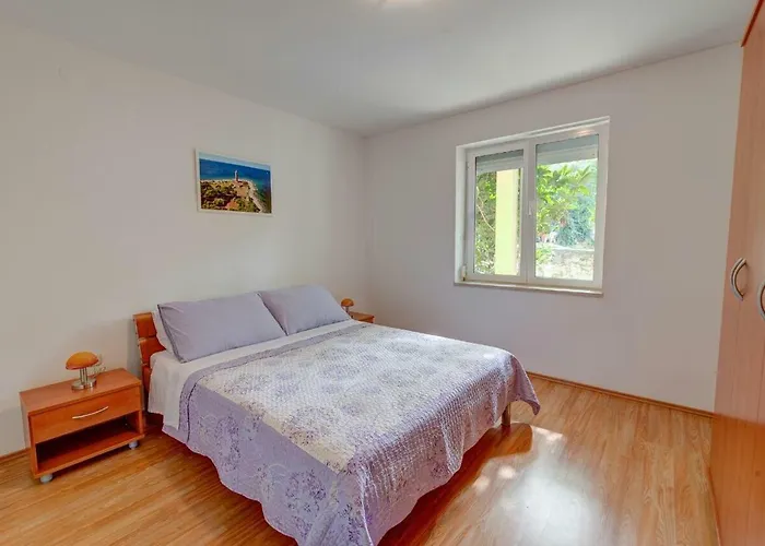 Apartments Savar - Ilo